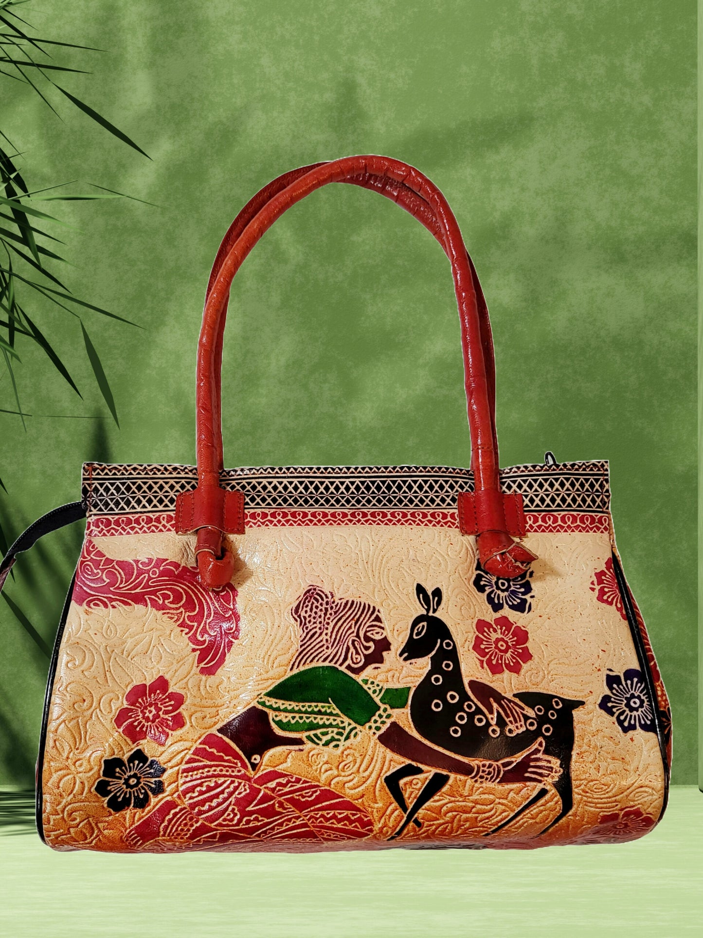 Shantiniketan Leather Large Shoulder Shakuntala 10 x 8 inch